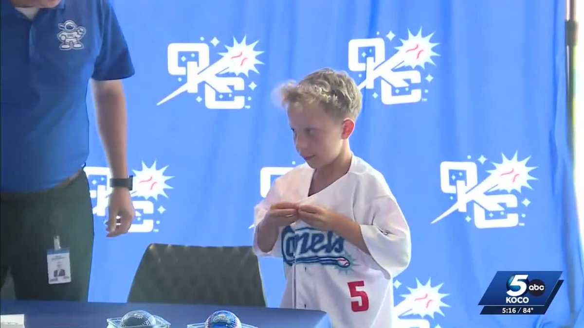 Edmond boy joins OKC comets as part of Make-A-Wish Oklahoma