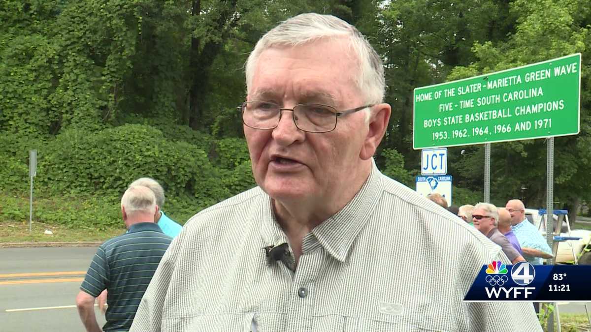 New highway sign honors SlaterMarietta High School basketball