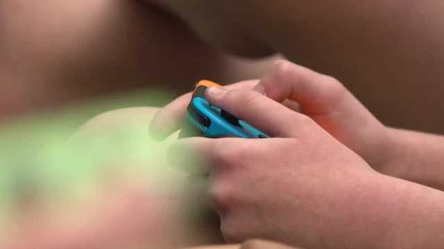 'It can take them to college': Omaha school hosts e-sports summer camp