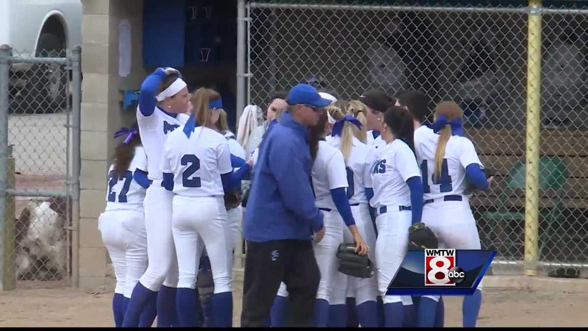St. Joe's baseball and softball teams win on Thursday