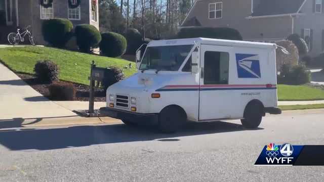Santa's Greenville helper assists with responding to children's Christmas letters - Vimarsana News