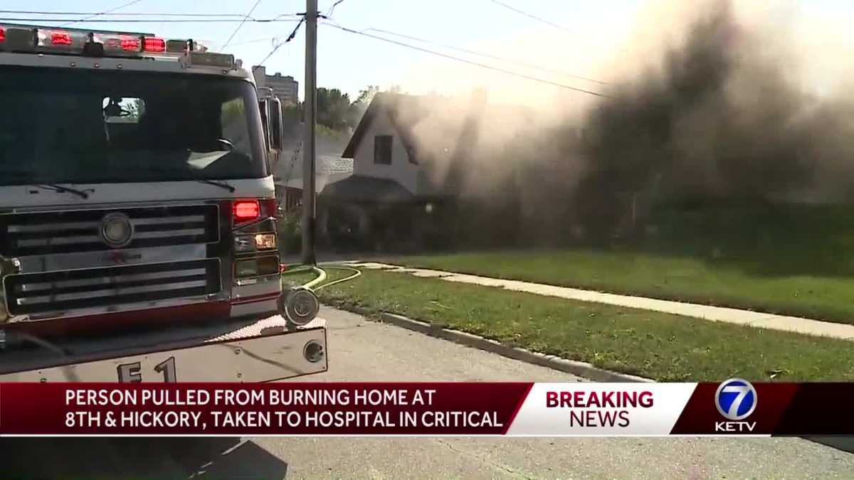 1 critically injured in house fire near 8th, Hickory streets