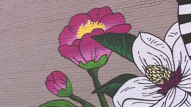 Women in Alabama mural come to life via augmented reality - Vimarsana News