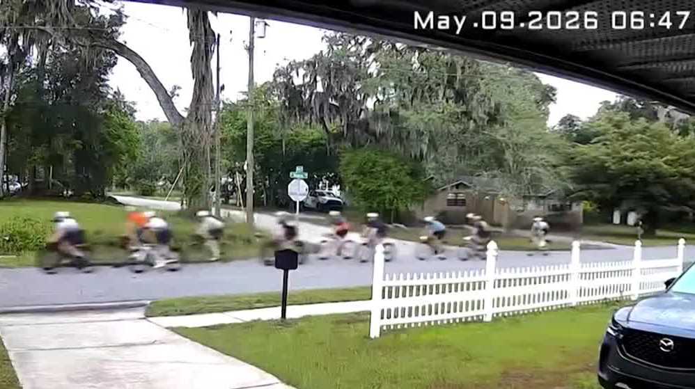 Video captures moment driver struck 8 bicyclists with pickup truck near DeLand