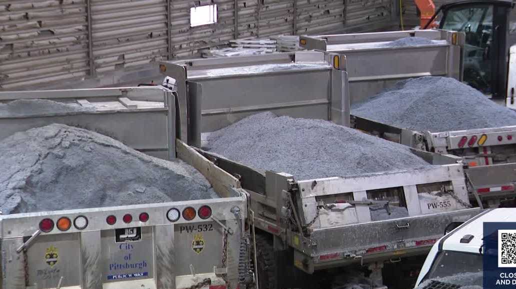 Salt trucks, plows deployed in Pittsburgh ahead of wintry weather, mayor says