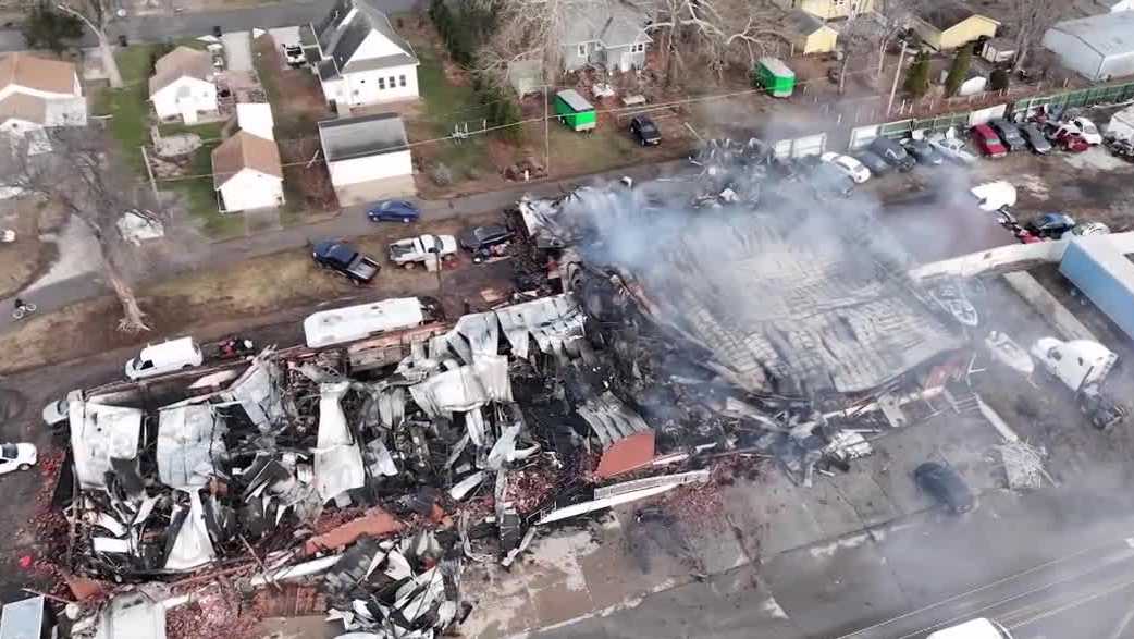 Perry fire levels longtime Latino grocery and specialty store