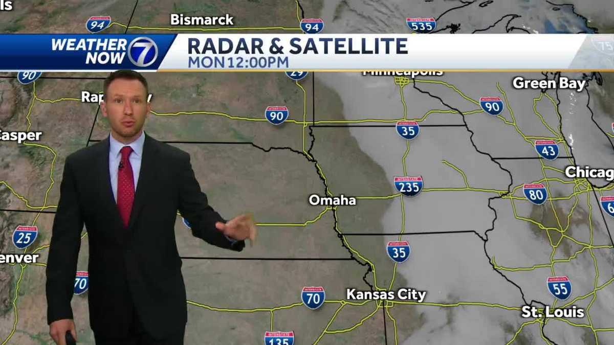 Pleasant Monday afternoon, warm through midweek