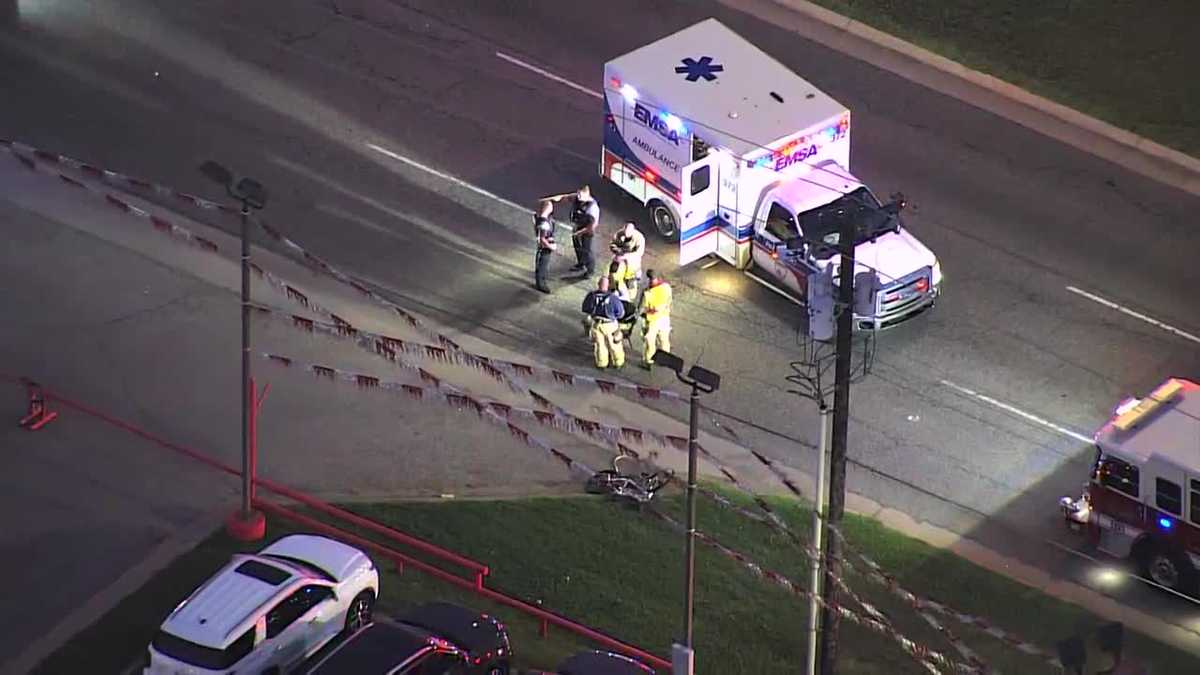 Bicyclist taken to hospital after being hit by car in southeast OKC