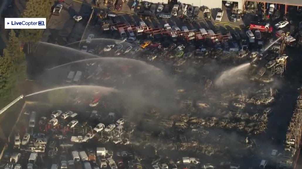 Dozens of cars burn after auto salvage yard catches fire in Sacramento ...