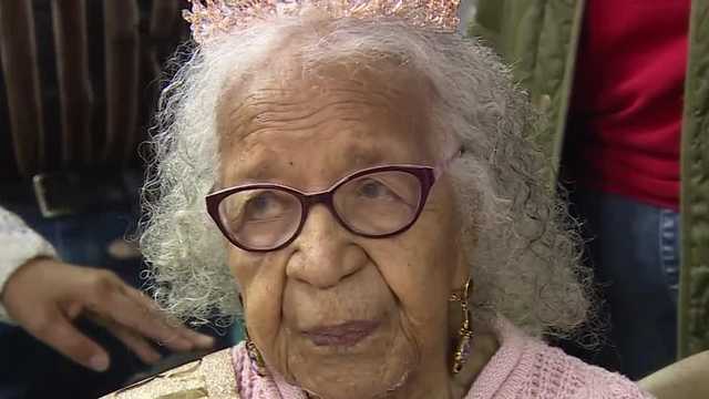 Woman turning 104 years old shares advice for younger generations - Vimarsana News