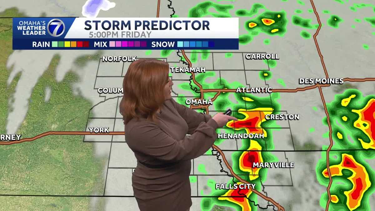 Morning showers, storms Thursday for Omaha area