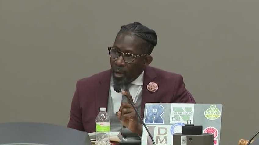 After Roberts’ arrest, crisis management expert explains how Des Moines schools can rebuild trust