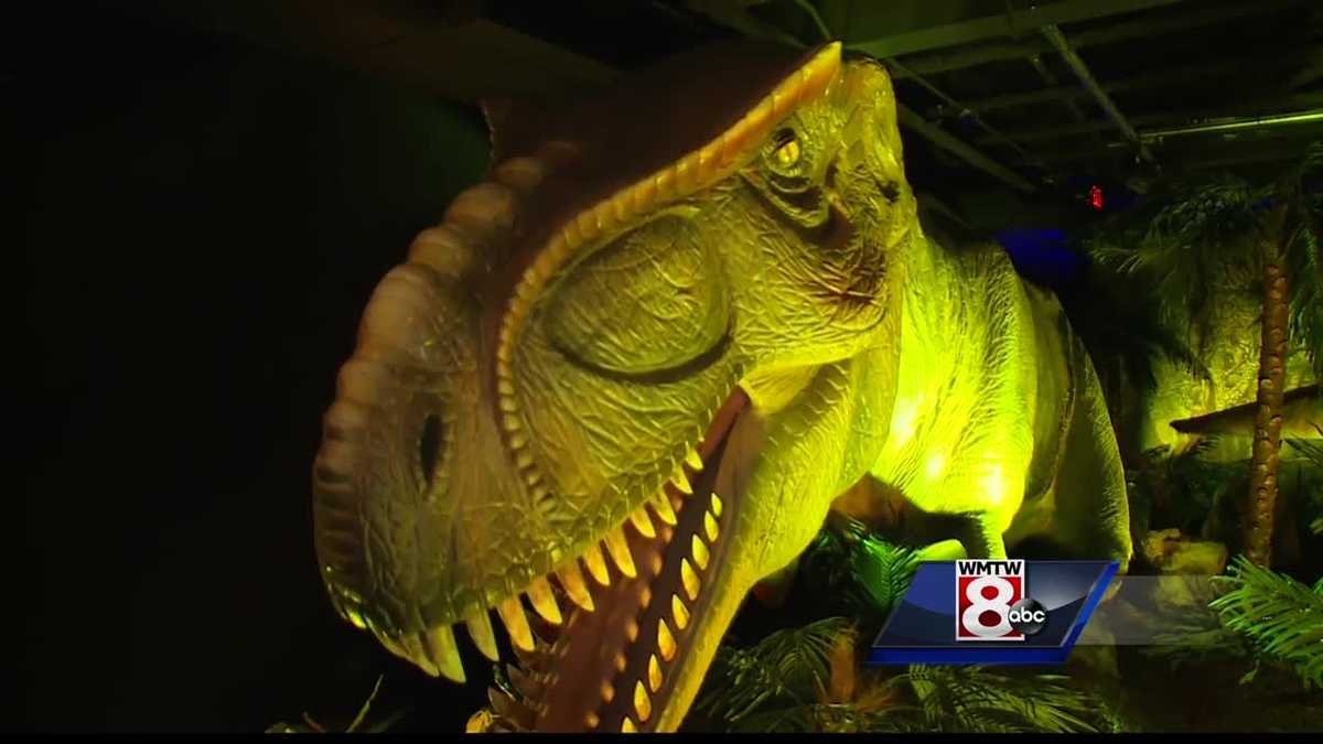 Interactive dinosaur exhibit opening at Portland Science Center