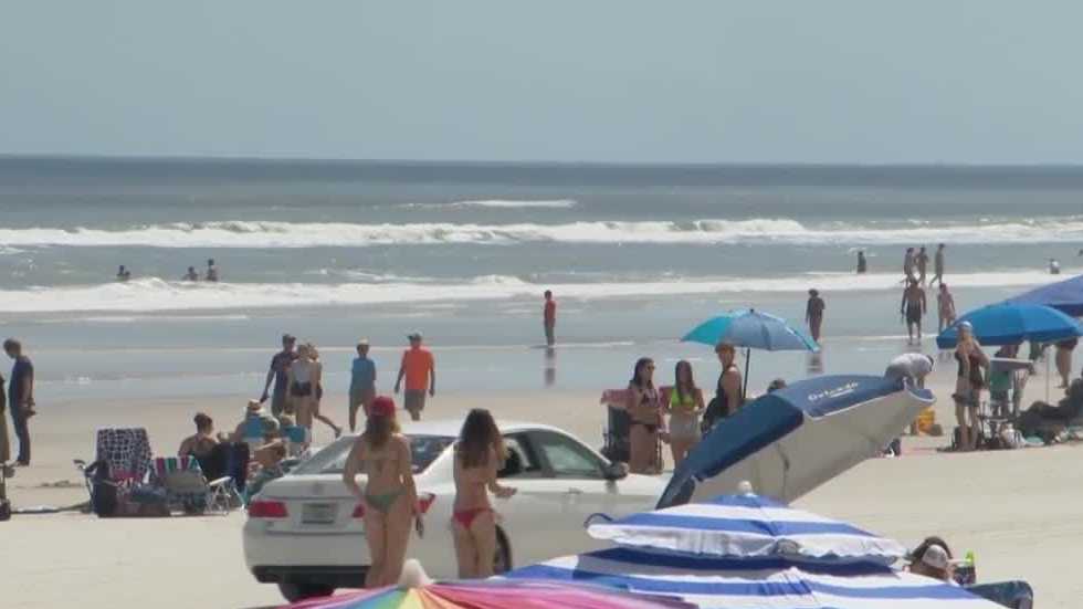 New Smyrna Beach residents have mixed feelings about spring break curfew