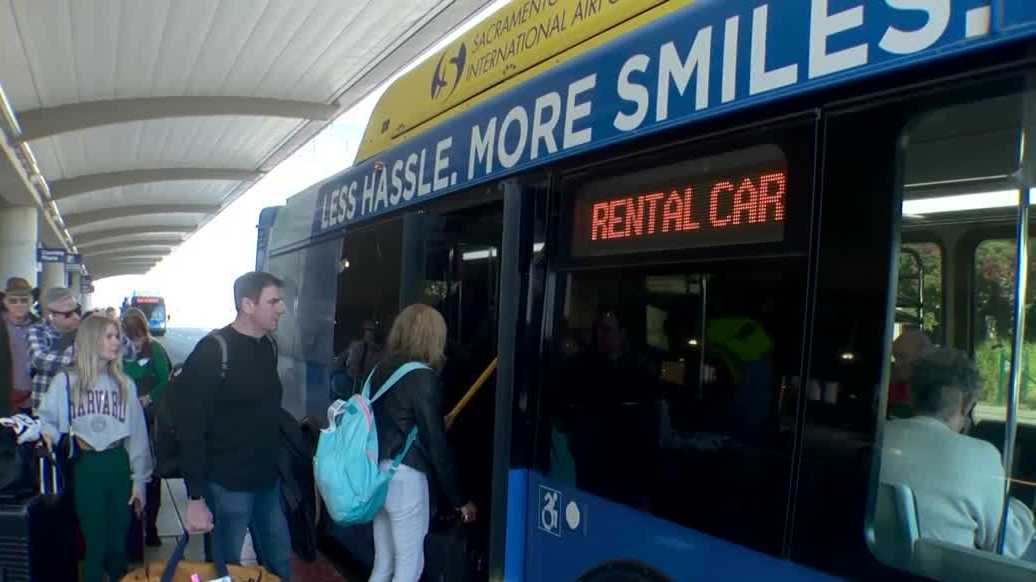 As Thanksgiving travel begins, here are tips for Sacramento residents