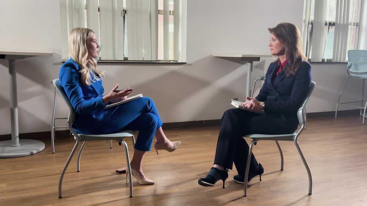 KCCI's 1-on-1 interview with CBS News journalist Norah O'Donnell