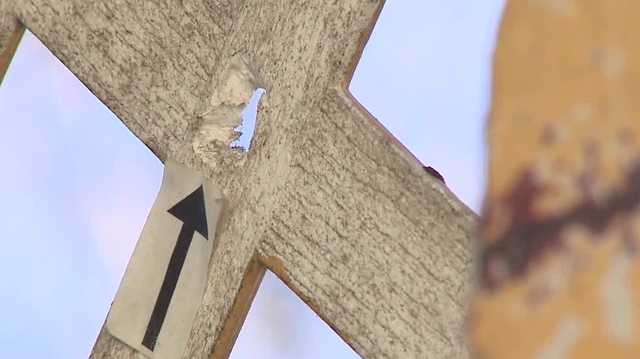 'Shots everywhere': Milwaukee woman says home targeted with gunfire - Vimarsana News