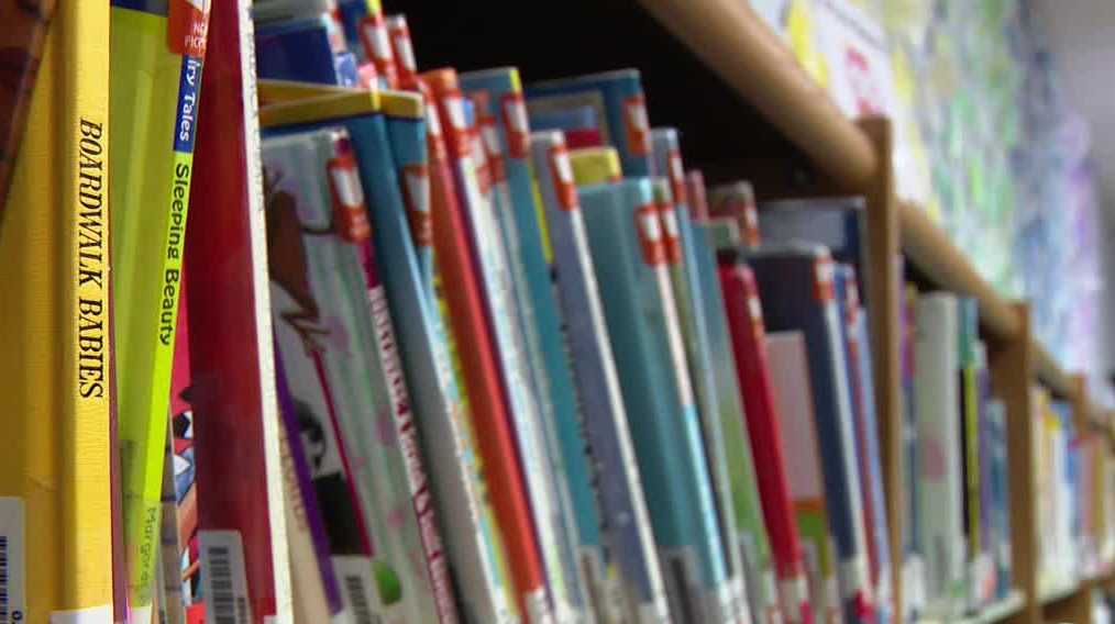 iowa-school-district-calls-for-more-guidance-on-book-ban-rules