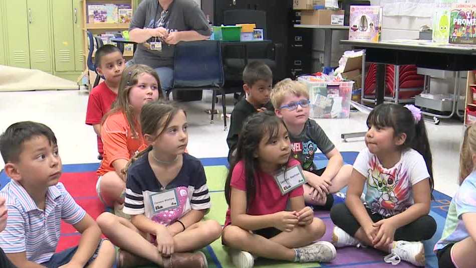 La Grange Elementary hosts literacy camp