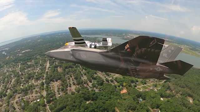 KC Air show: Take an up-close look at an F-22 Raptor flight - Vimarsana News