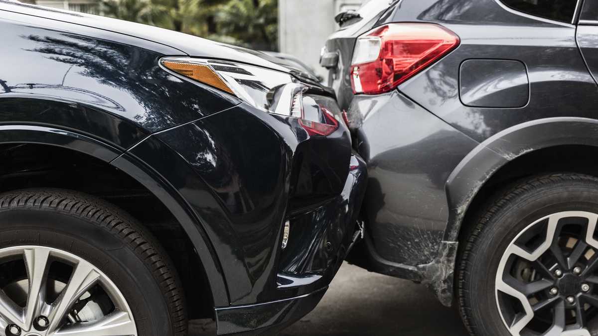 Consumer Reports shares ways to reduce auto insurance bills