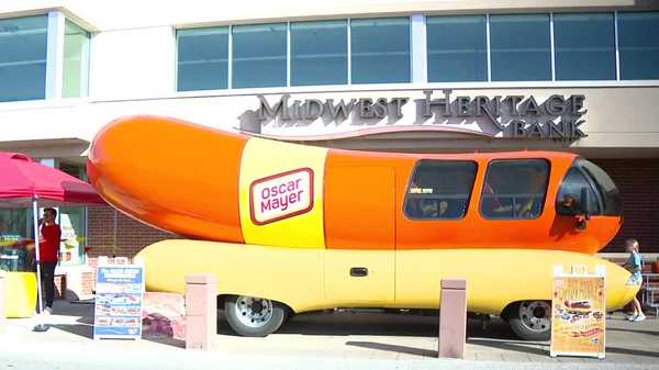 oscar meyer wienermobile in central iowa