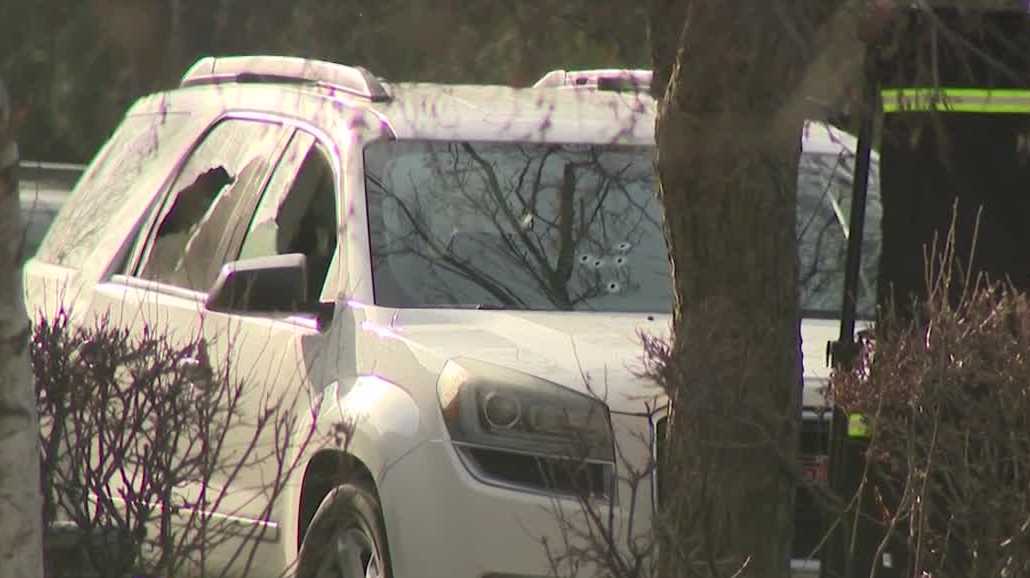 Homicide investigation underway at Oak Creek apartment complex
