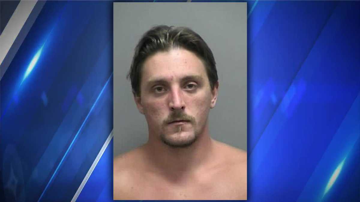 FBI offers reward for arrest of man considered armed, dangerous