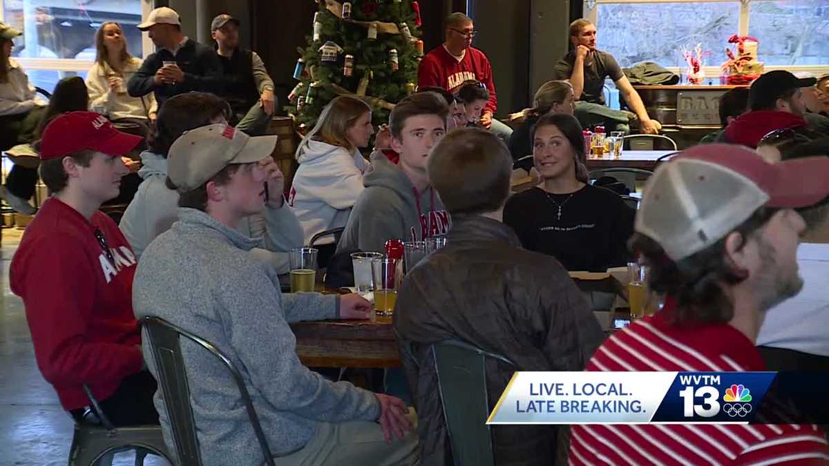 Bama Fans Cheer On Tide From Central Alabama