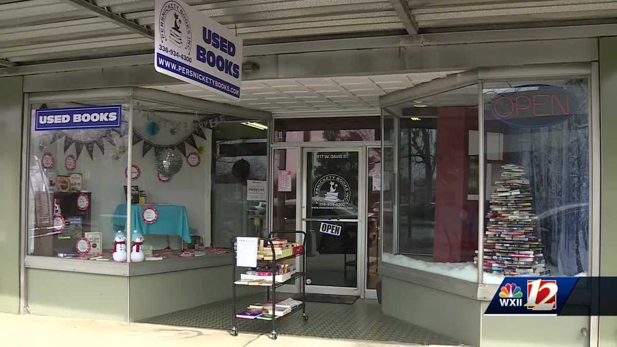 2nd chance for former felons at Burlington bookstore.