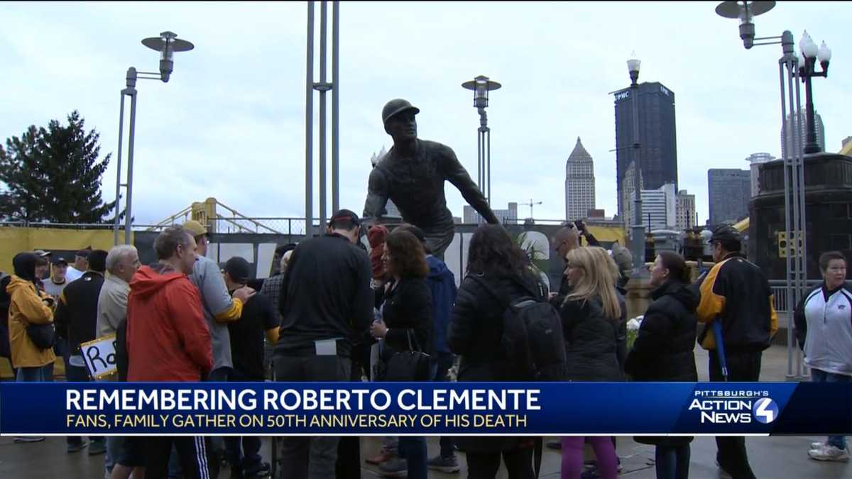 Family, friends and fans celebrate Clemente at fundraiser