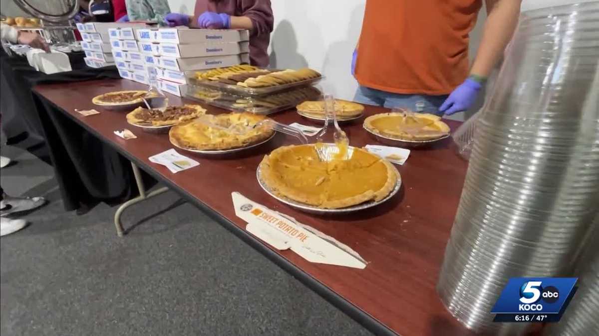 Oklahoma City couple hosts Thanksgiving feast for strangers