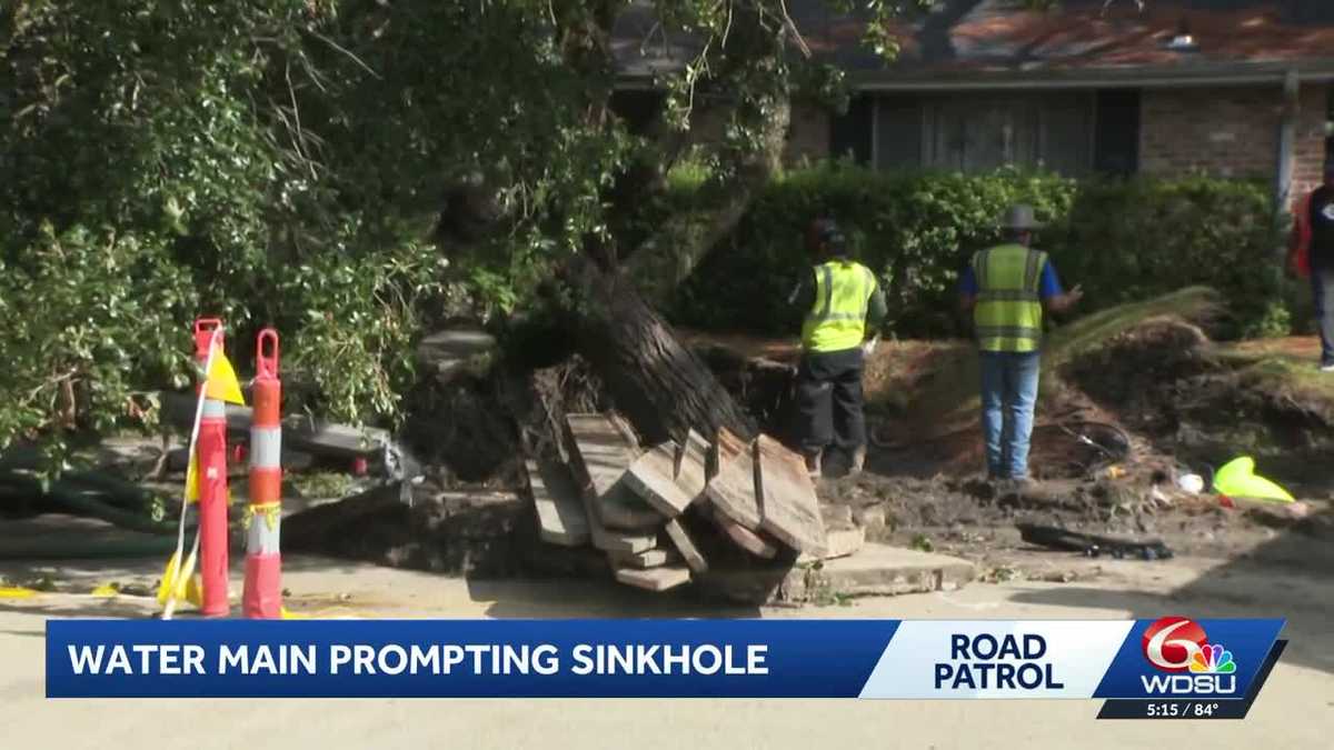 Lake Terrace homeowner frustrated over water main break