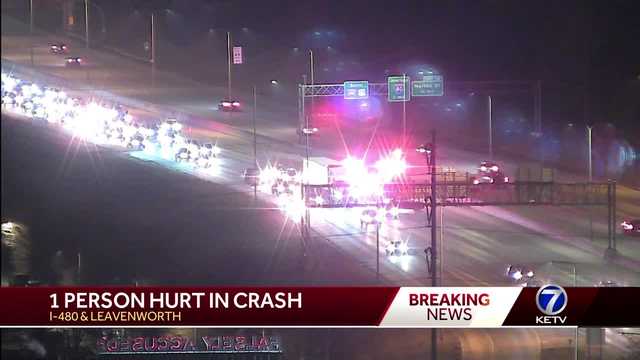 Omaha police respond to multiple crashes early New Year's Day - Vimarsana News