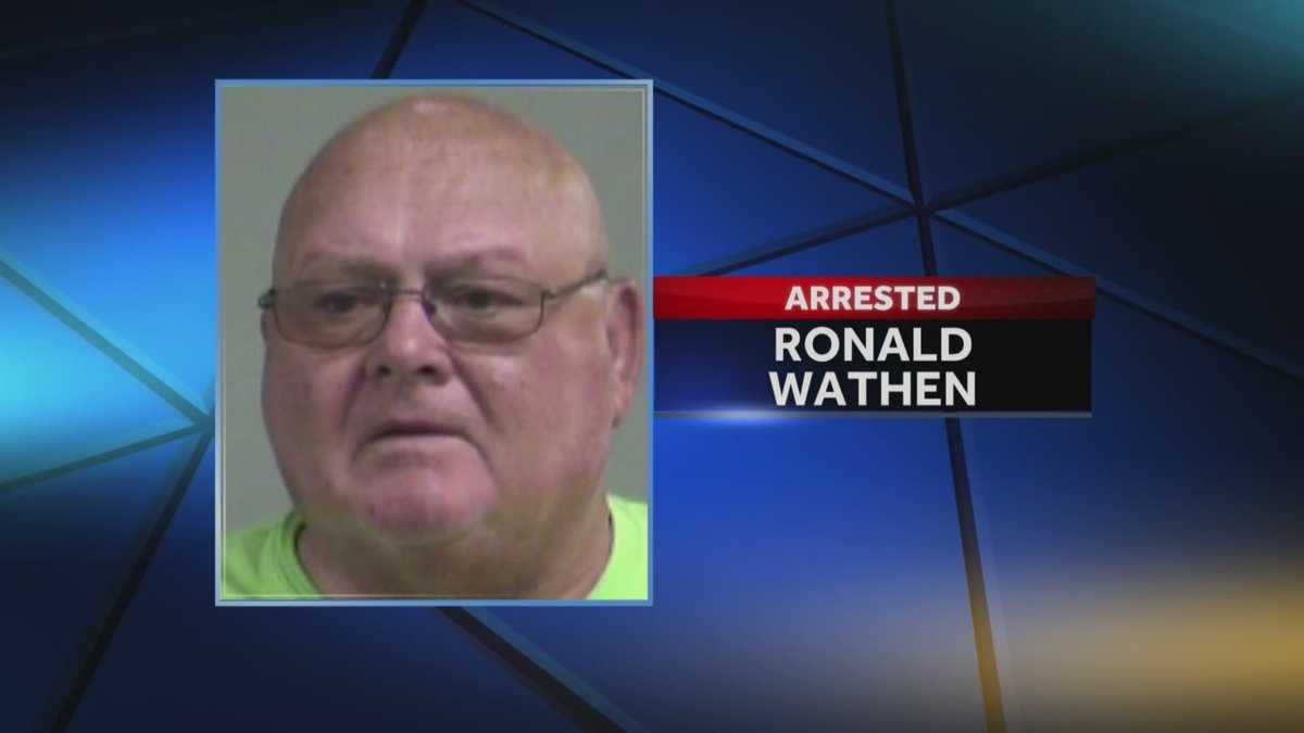 Shively councilman charged with criminal mischief, DUI after meeting