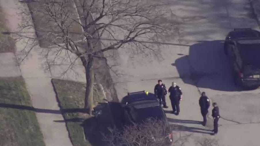 Person shot, killed on Milwaukee's northwest side; police seek shooter