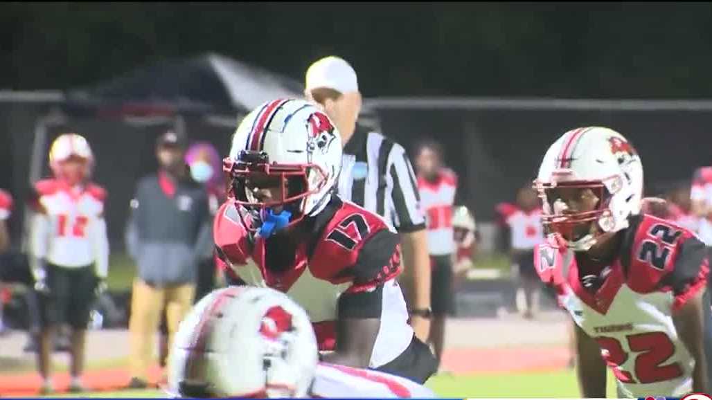 Moore wins against Kenny