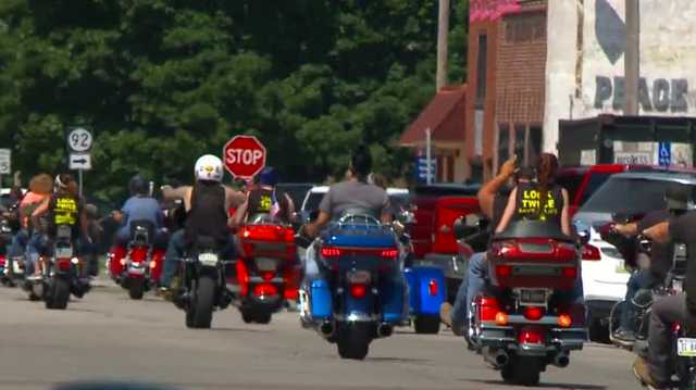 Dozens of central Iowa motorcyclists take part in memorial ride - Vimarsana News