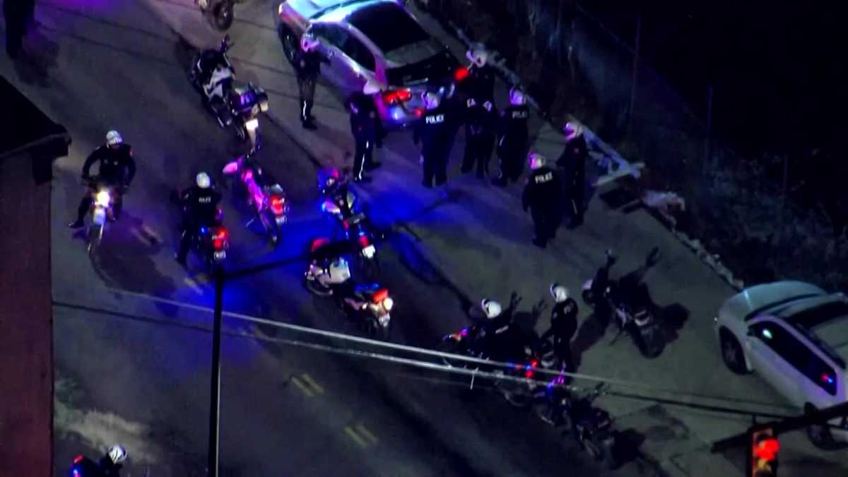 3-injured-when-car-hits-crowd-in-philadelphia-after-eagles-playoff-game