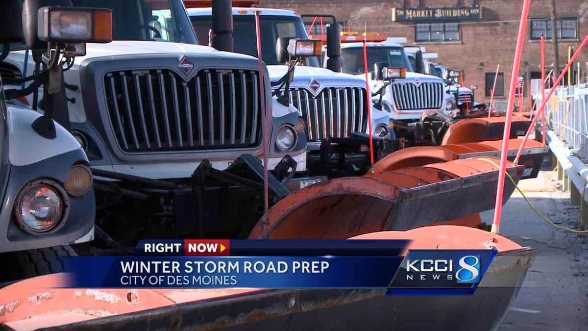 Crews busy prepping roads for winter storm