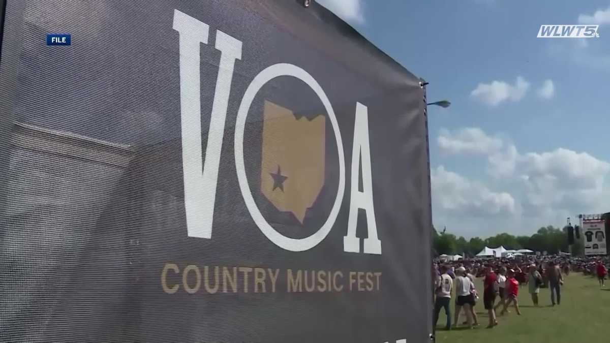 Rain, storms cause slight delays at VOA Country Music Festival Friday night