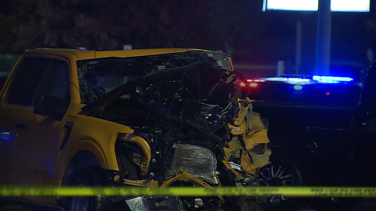 Kansas driver dies after striking vehicle carrying family in Midwest City