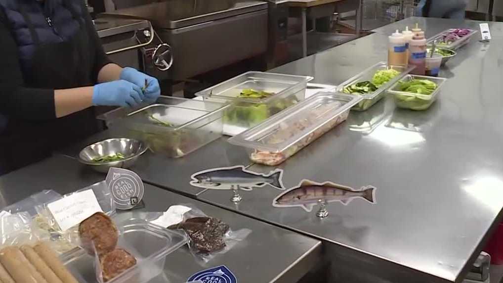 Local Seafood Program Hits North Monterey County High