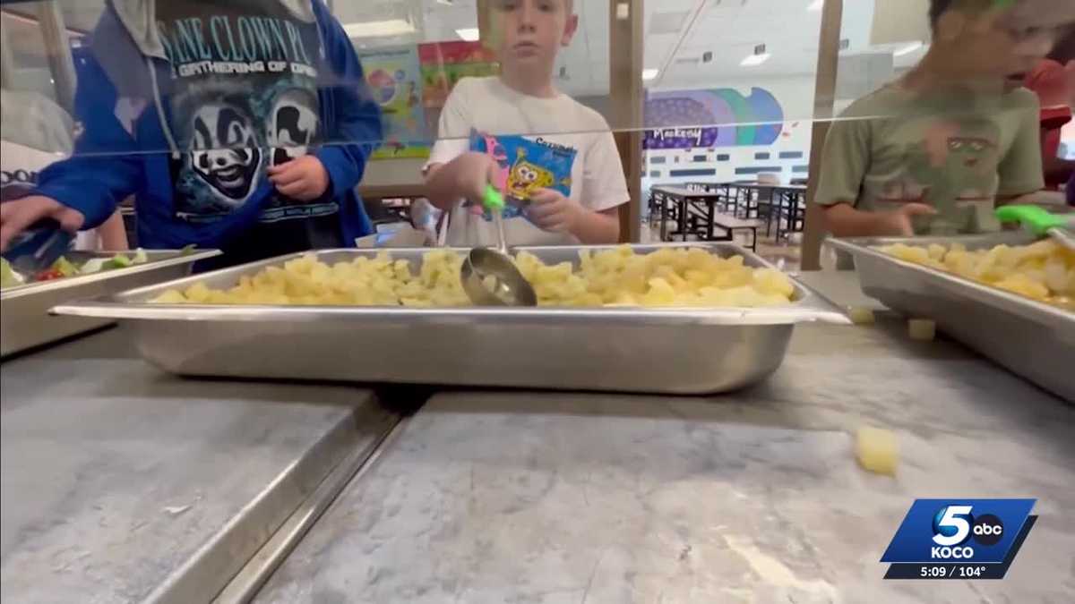 Oklahoma lawmakers push back on decision to cut student meal program
