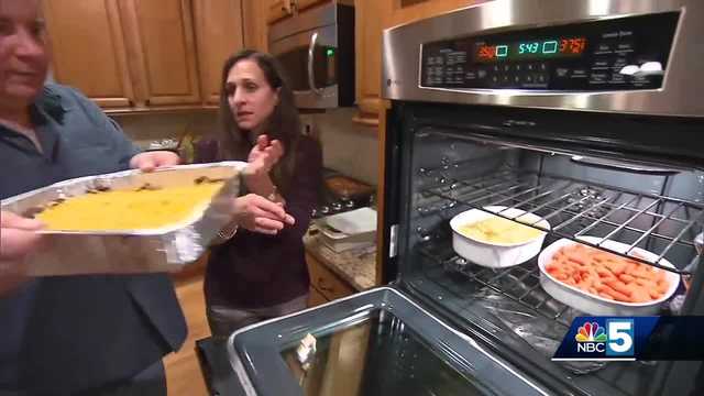 Tips to prevent cooking fires in your home on Thanksgiving - Vimarsana News