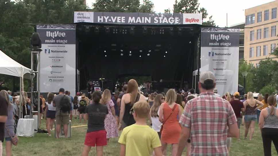 Des Moines Arts Festival draws thousands over the weekend