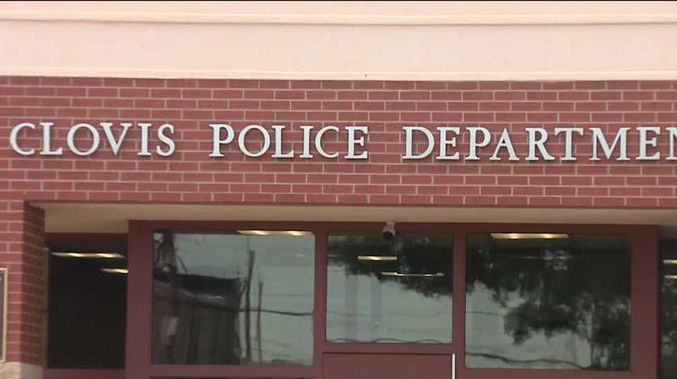 Clovis police officer turns himself in