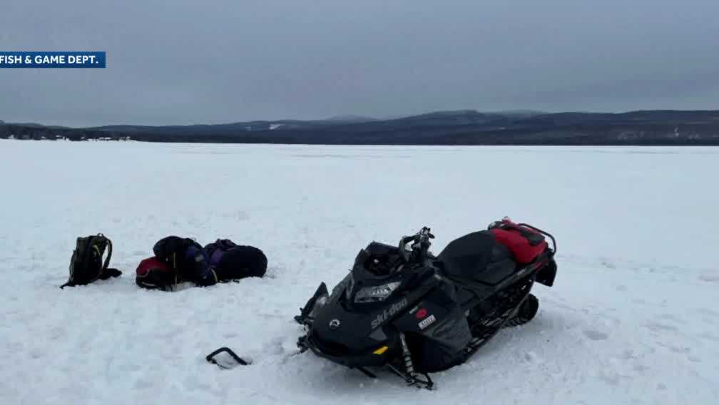 Pittsburg New Hampshire snowmobile crash: 1 seriously hurt