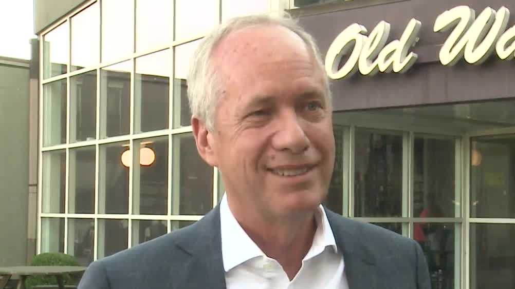 Mayor Fischer in good spirits following assault on Fourth Avenue Reside