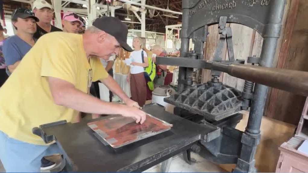 Pioneer Hall exhibit offers glimpse into historic letterpress printing